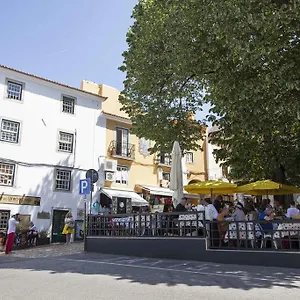 Apartment Lovely In, Sintra